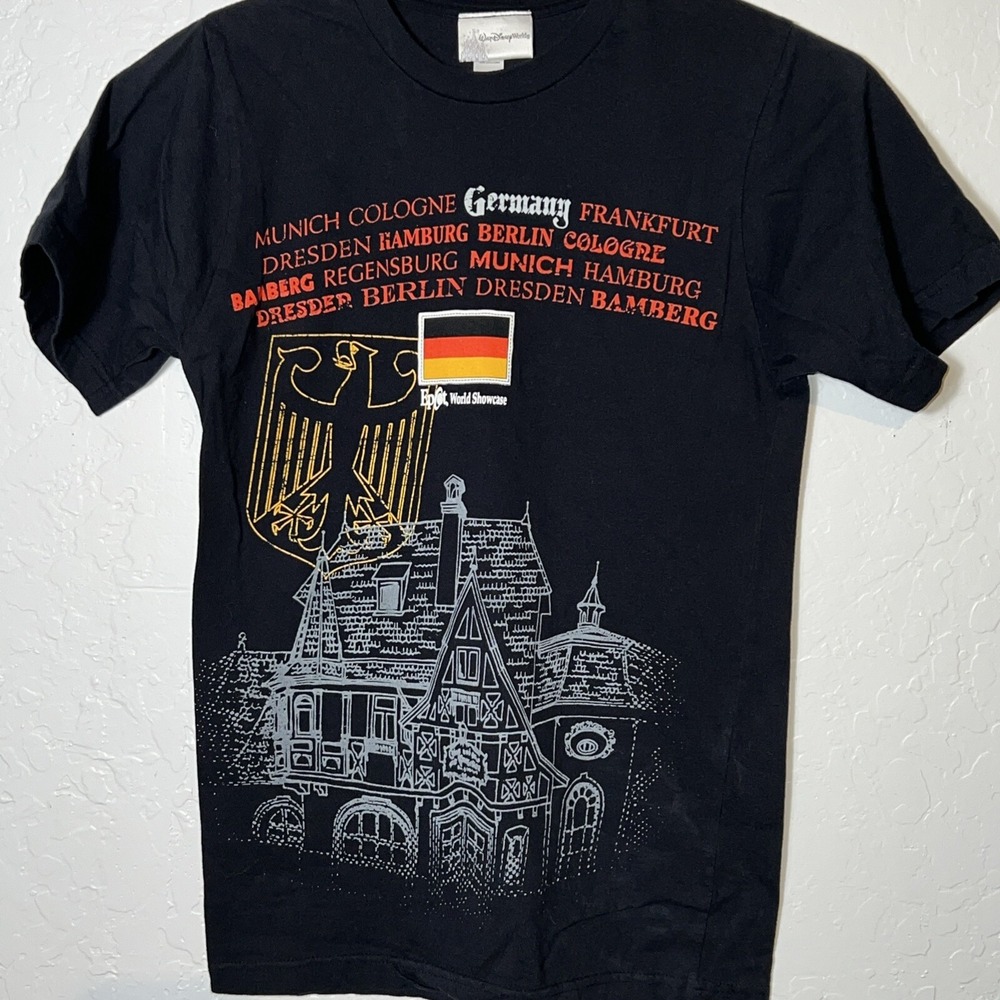 VTG Disney World EPCOT Germany World‎ Showcase Adult T Shirt Size Small ✅ (250)